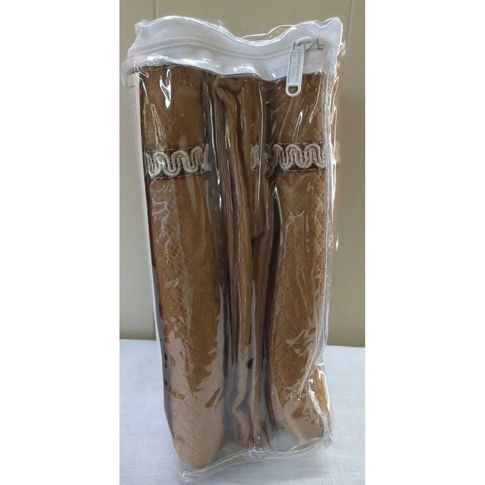 Martex Royal Legacy Padded Sham Target‎ Standard for 20